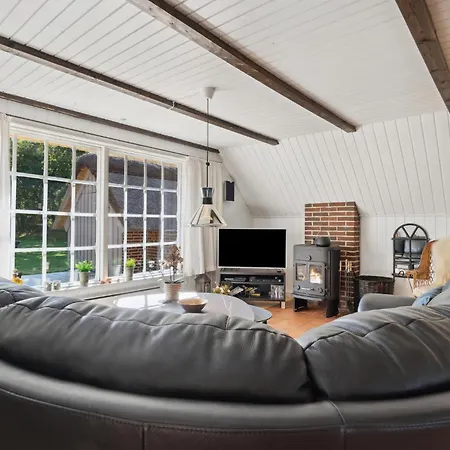 Three-bedroom In Vakantiehuis